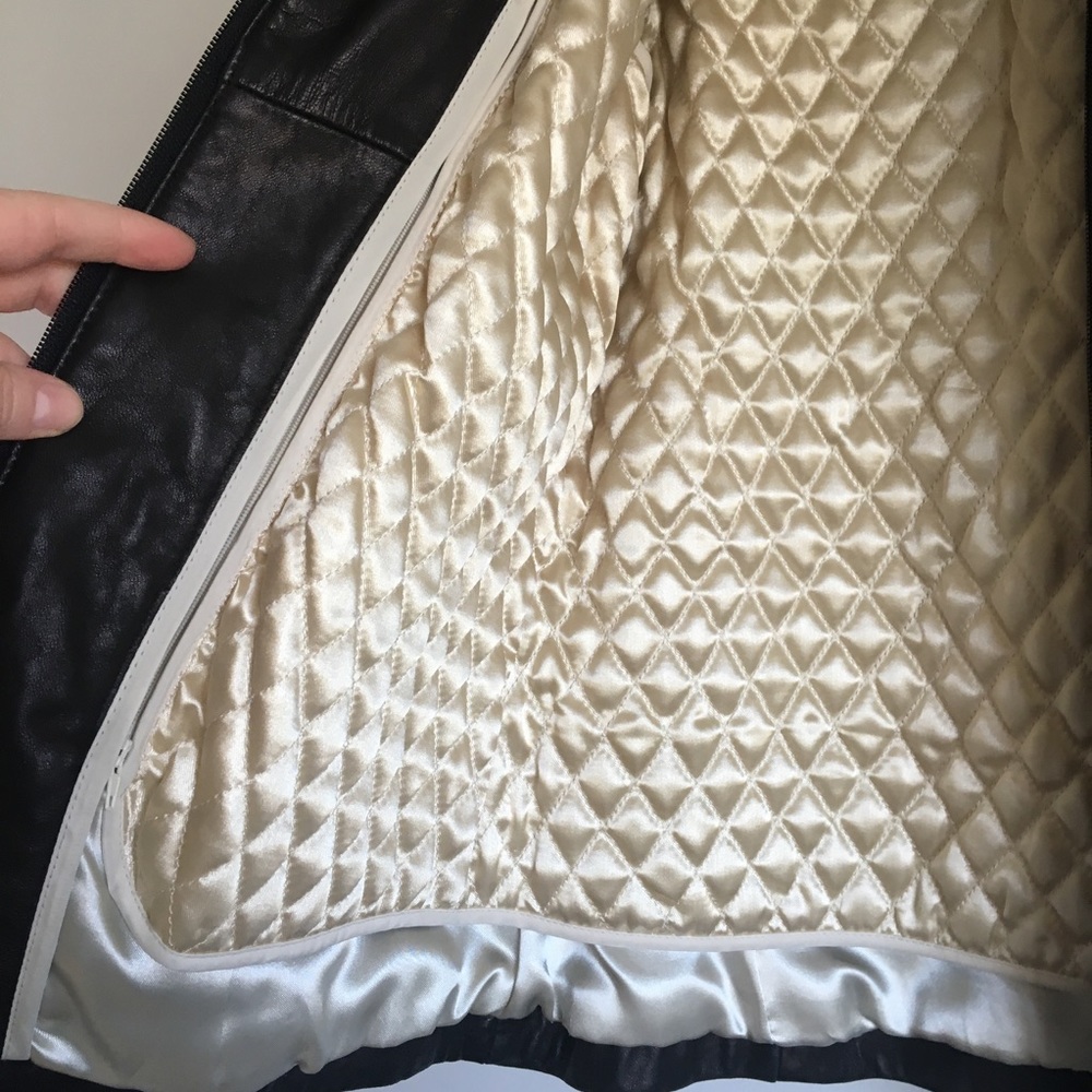 Wilsons Leather Women's Jacket w/ Thinsulate - Picture 5 of 12